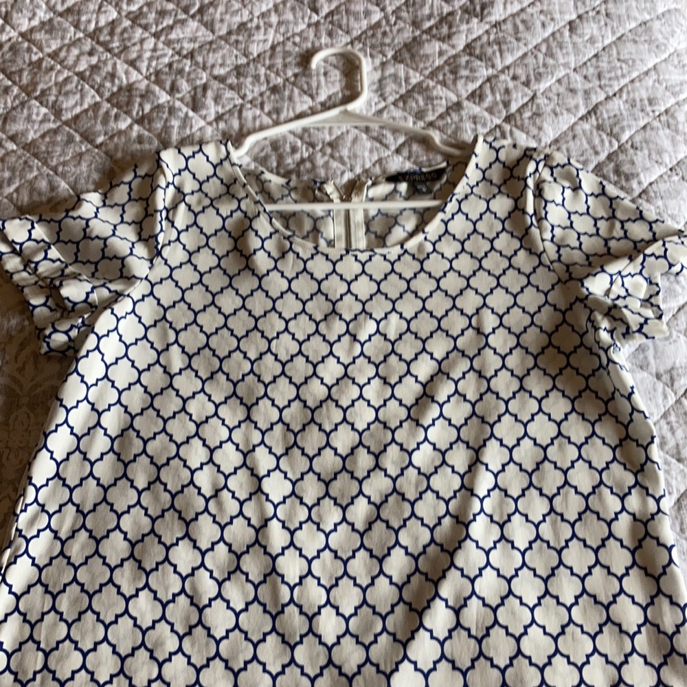 Patterned Express Blouse- Medium - image 2